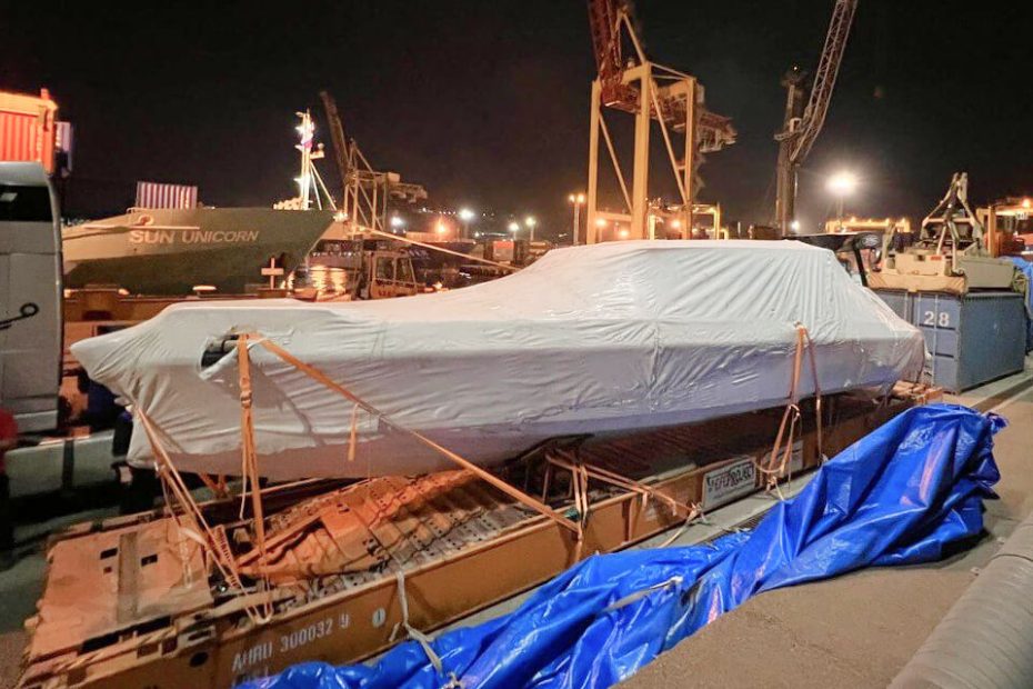Доставка спортивной лодки из Стамбула в Москву 6 Доставка катера