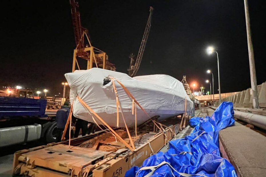 Доставка спортивной лодки из Стамбула в Москву 8 Доставка катера